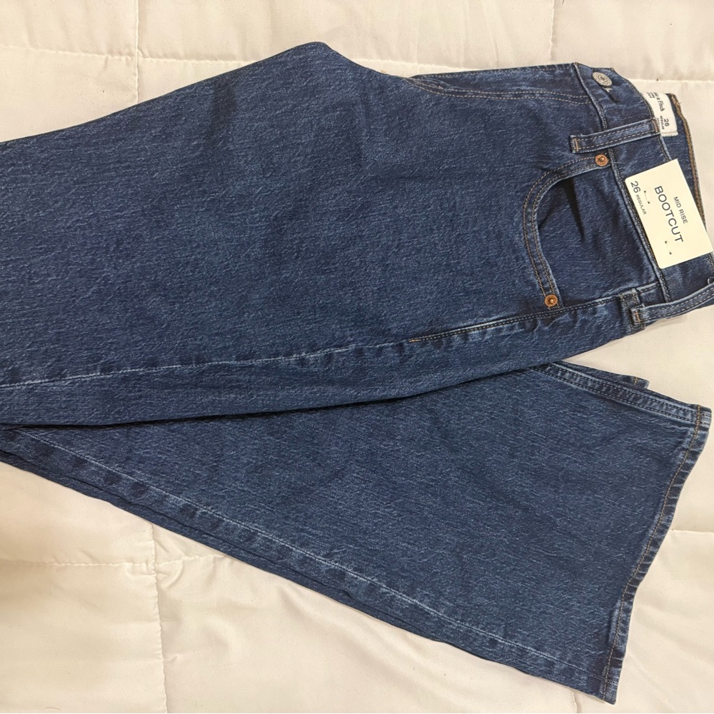 Abercrombie mid rise boot cut jeans